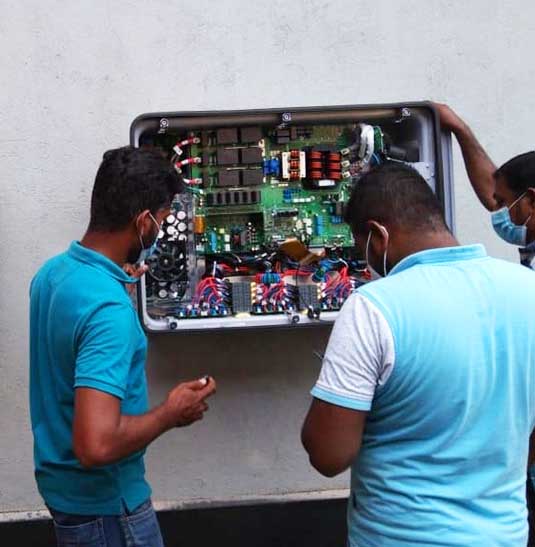 D plus Solar Systems